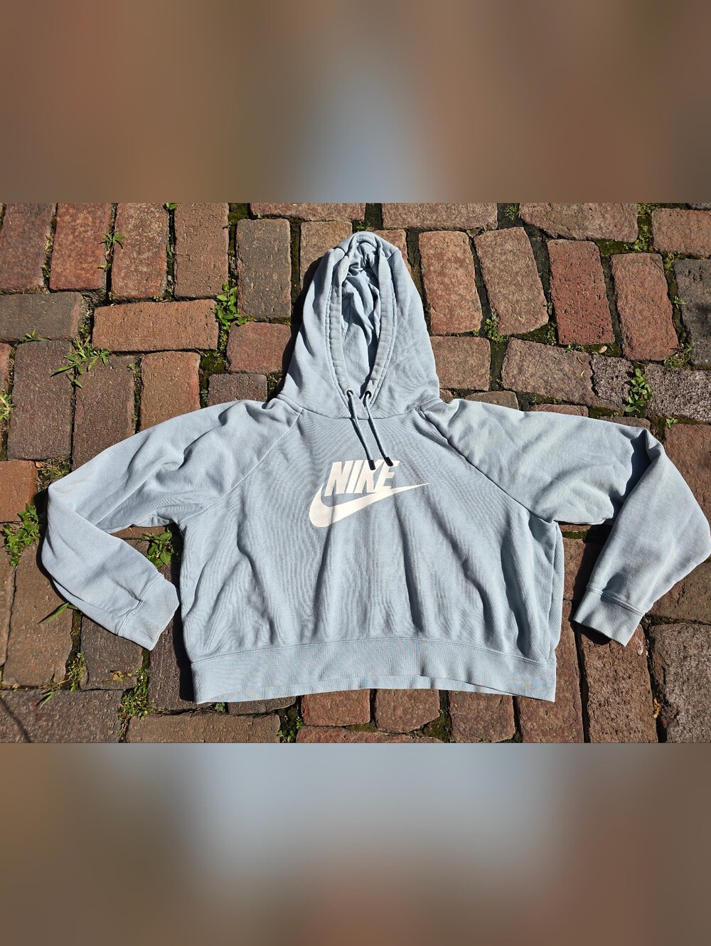 Nike Light Blue Cropped Hoodie with White Swoosh Kids XL BTS